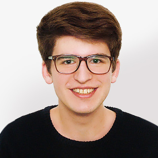 engoo Peter V